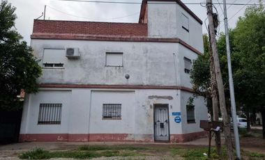 Casa en alquiler en Lanus Este