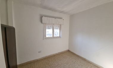 Casa en alquiler en Lanus Este