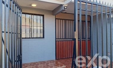 Casa en Venta en Villa Los Girasoles, comuna de Lampa