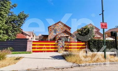 Casa en Venta en Camino del Cerro, Quilicura