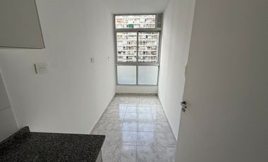 Monoambiente en Alquiler – La Boca – Balcón