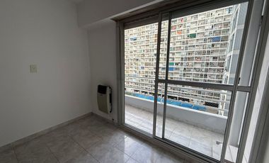 Monoambiente en Alquiler – La Boca – Balcón