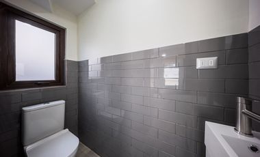 Casa en Venta en cerca de la rotonda de Av. Alejandro Zegers