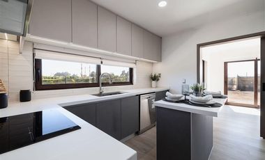 Casa en Venta en cerca de la rotonda de Av. Alejandro Zegers