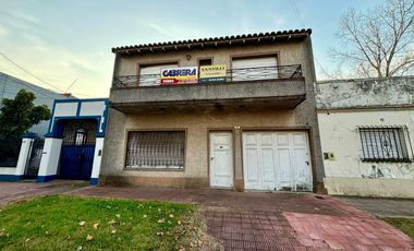 PEÑA 900