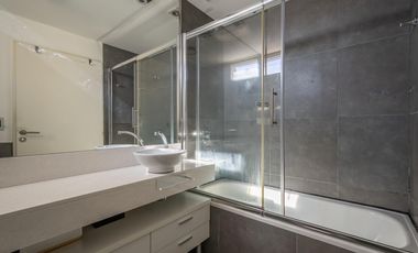 Departamento venta Cañitas Palermo, Excelente 2 amb piso alto contrafrente cochera baulera amenities