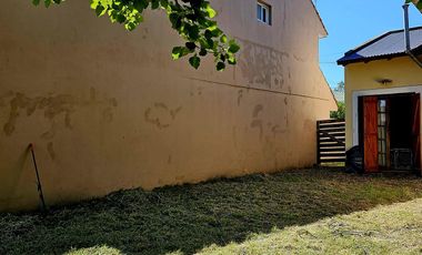 Casa en venta - 2 dormitorios 1 baño - 410mts2 - Santa Clara Del Mar