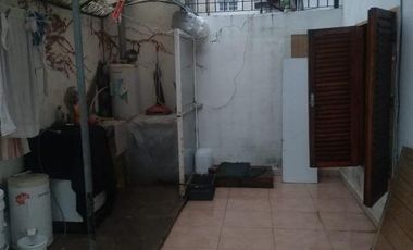 Casa en venta - 3 dormitorios 1 baño - 80mts2 - Temperley