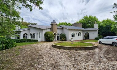 VENTA CASA CAMPOS DE ROCA