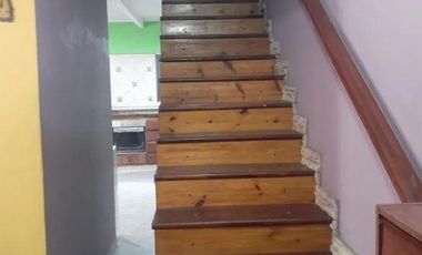 Casa venta - 4 dormitorios 2 baños - 283mts2 totales - Glew