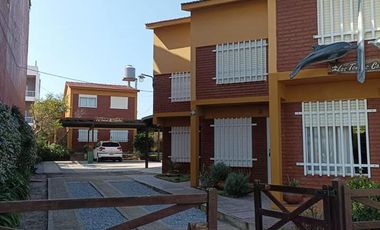 Edificio Comercial venta - 7 dormitorios 6 baños - 380mts2 totales - Las Toninas