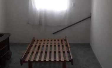 Casa en venta - 2 dormitorios 1 baño - 299mts2 - Ezpeleta Este - Quilmes