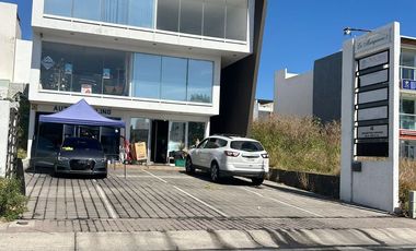 RENTO LOCAL COMERCIAL EN EL MIRADOR. 3