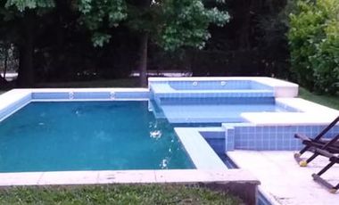 Casa en venta - 2 dormitorios 2 baños - 110mts2 - Country Club El Pato