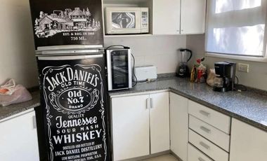 Casa en venta - 4 dormitorios 3 baños - 1000mts2 - Carilo