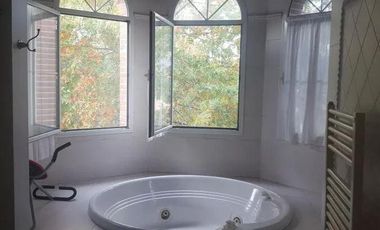 Casa venta - 5 dormitorios 5 baños - 2400mts2 totales - Abril Club De Campo