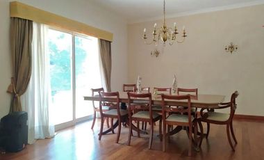 Casa venta - 5 dormitorios 5 baños - 2400mts2 totales - Abril Club De Campo