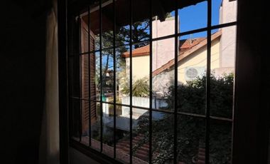 Casa en venta - 4 Dormitorios 2 Baños - Villa Gesell