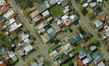 Casa en venta - 2 dormitorios 1 baño - 90mts2 - Berazategui