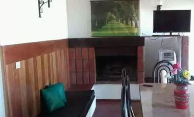 Casa quinta en venta - 3 Dormitorios 3 Baños - Cocheras - 1.300Mts2 - Lobos