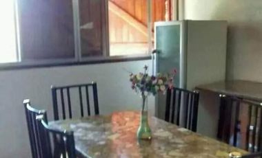 Casa quinta en venta - 3 Dormitorios 3 Baños - Cocheras - 1.300Mts2 - Lobos