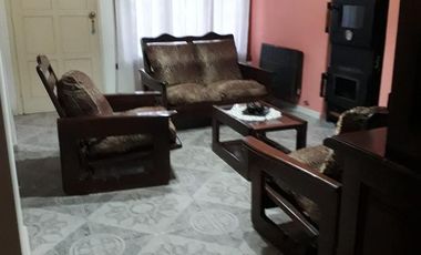 Casa en venta - 3 dormitorios 2 baños - Cocheras - 300mts2 - Necochea