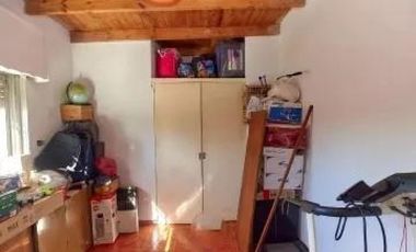 Departamento en venta - 4 Dormitorios 1 Baño - Cochera - 70Mts2 - Quilmes