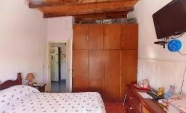 Departamento en venta - 4 Dormitorios 1 Baño - Cochera - 70Mts2 - Quilmes