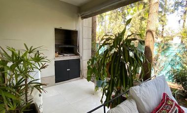 Departamento 2 ambientes con patio. VENTA CON RENTA