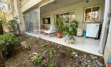 Departamento 2 ambientes con patio. VENTA CON RENTA