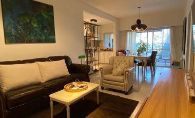 Departamento 2 ambientes con patio. VENTA CON RENTA