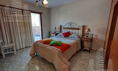 Exclusiva casa en La Lucila del mar .