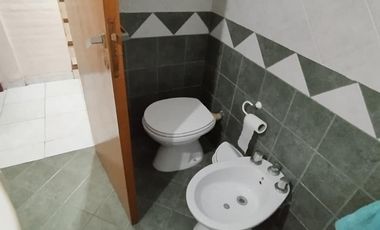 Exclusiva casa en La Lucila del mar .