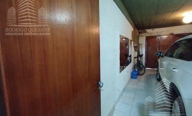 Exclusiva casa en La Lucila del mar .