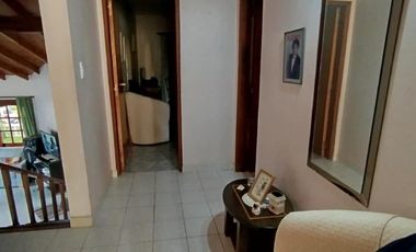 Exclusiva casa en La Lucila del mar .