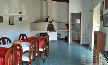 Exclusiva casa en La Lucila del mar .