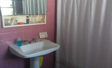 Casa venta - 4 dormitorios - 1 baño - 1 Cochera - 180mts2 totales - Las Flores