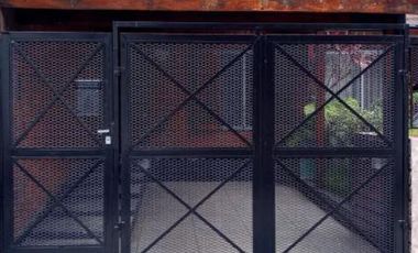 Casa en venta - 3 dormitorios 2 baños - cochera - 167mts2 - General San Martin