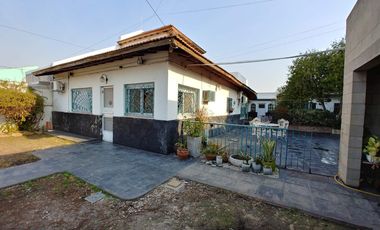 Casa VENTA 3 dormitorios 2 baños - 485mts2 totales - Monte Chingolo