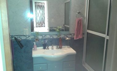 Casa VENTA 3 dormitorios 2 baños - 485mts2 totales - Monte Chingolo