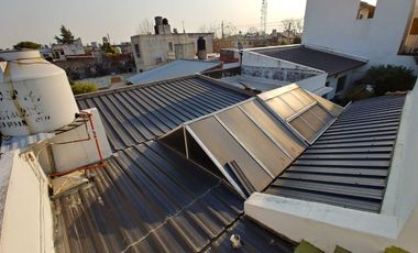 Casa VENTA 3 dormitorios 2 baños - 485mts2 totales - Monte Chingolo