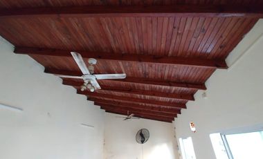 Casa VENTA 3 dormitorios 2 baños - 485mts2 totales - Monte Chingolo