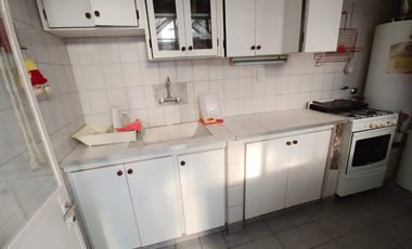 Casa VENTA 3 dormitorios 2 baños - 485mts2 totales - Monte Chingolo