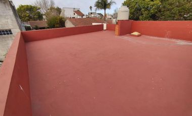 PH en venta - 2 Dormitorios 1 Baño - Remedios de Escalada, Lanús