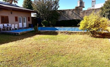 Casa venta - 2 dormitorios 3 baño - 600mts2 totales - Ringuelet