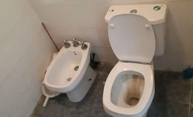 Casa venta - 2 dormitorios 3 baño - 600mts2 totales - Ringuelet