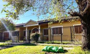 Casa venta - 2 dormitorios 3 baño - 600mts2 totales - Ringuelet