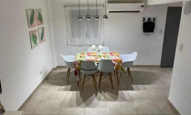 Departamento en venta - 2 dormitorios 2 baños - 75mts2 - Banfield