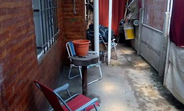 Casa venta 4 dormitorios 1 baño 300mts2 totales - Quequen