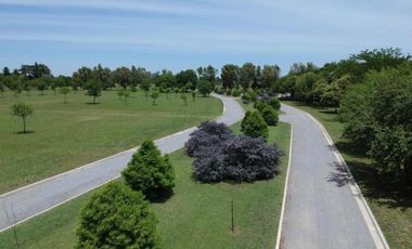 Terreno en venta - 450mts2 - Longchamps